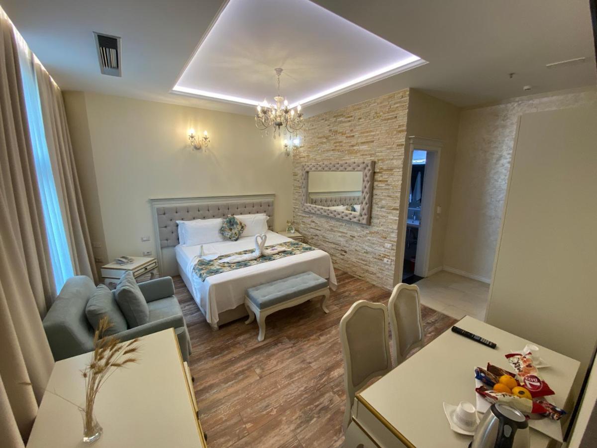 The Red Bricks Hotel Shkodra Kültér fotó